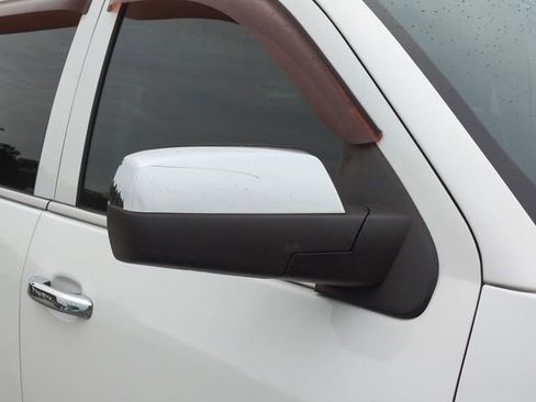 Used 2017 Chevrolet Silverado 1500 LTZ Z71 w/ LTZ Plus Package image 11