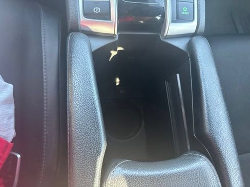 Used 2021 Honda Civic Sport image 14