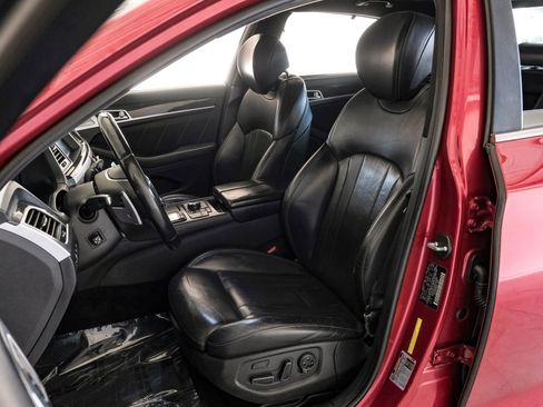 Used 2019 Genesis G80 3.3T Sport RWD image 37