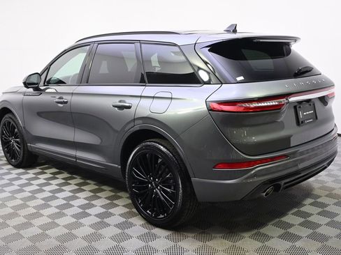 New 2026 Lincoln Corsair Reserve w/ Jet Appearance Package AWD/4WD image 3