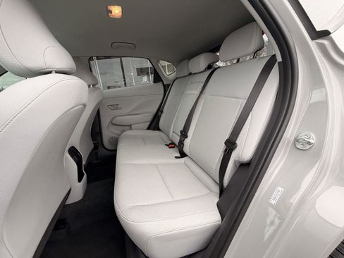 Used 2025 Hyundai Kona SEL image 27