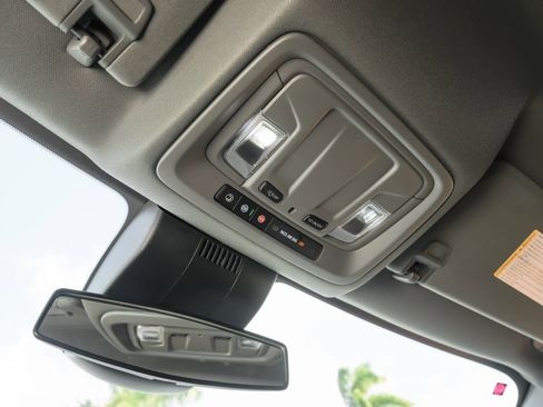 Used 2025 Chevrolet Silverado 2500 LT w/ Convenience Package image 21