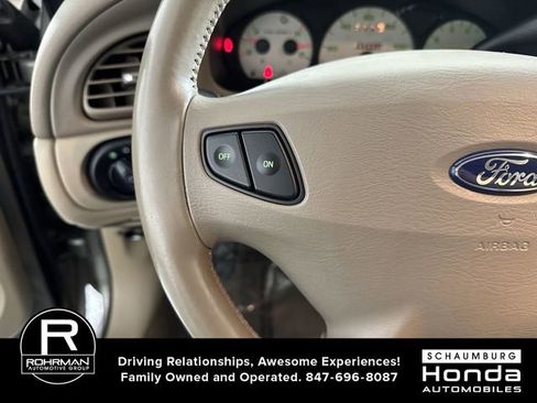 Used 2003 Ford Taurus SEL image 11