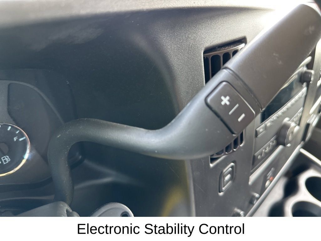 Used 2024 GMC Savana 2500 w/ Driver Convenience Package RWD image 31