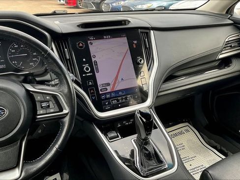 Used 2021 Subaru Outback Limited image 6