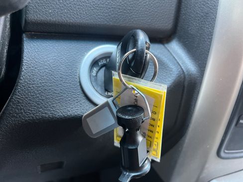 Used 2018 RAM 2500 Big Horn AWD/4WD image 20