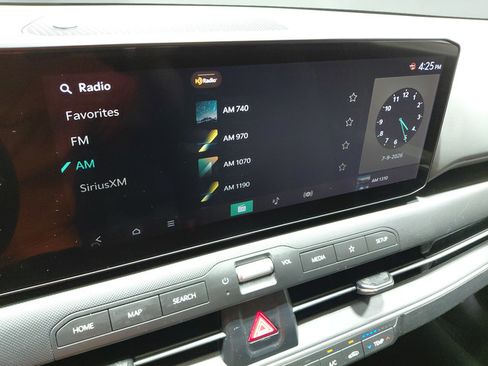 Used 2025 Kia K4 FWD image 30