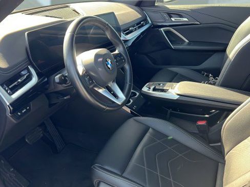 Used 2025 BMW X1 xDrive28i image 22