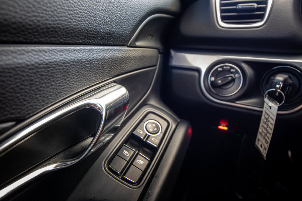 Used 2014 Porsche Boxster RWD image 30