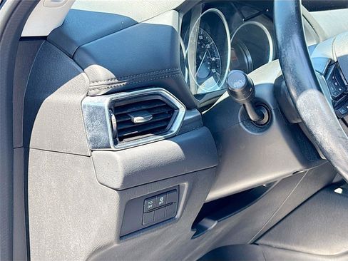 Used 2021 MAZDA CX-5 Touring image 10