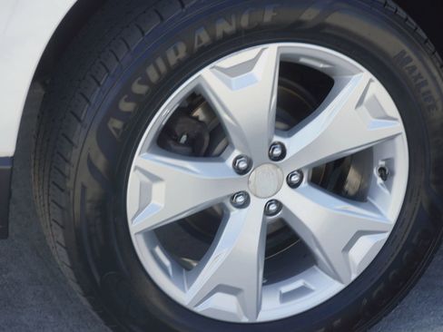 Used 2014 Subaru Forester 2.5i Premium w/ Popular Package #2 image 22