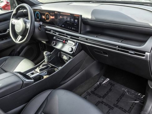Certified 2025 Hyundai Santa Cruz SEL FWD image 30