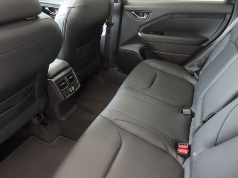 New 2026 Subaru Forester Limited AWD/4WD image 24