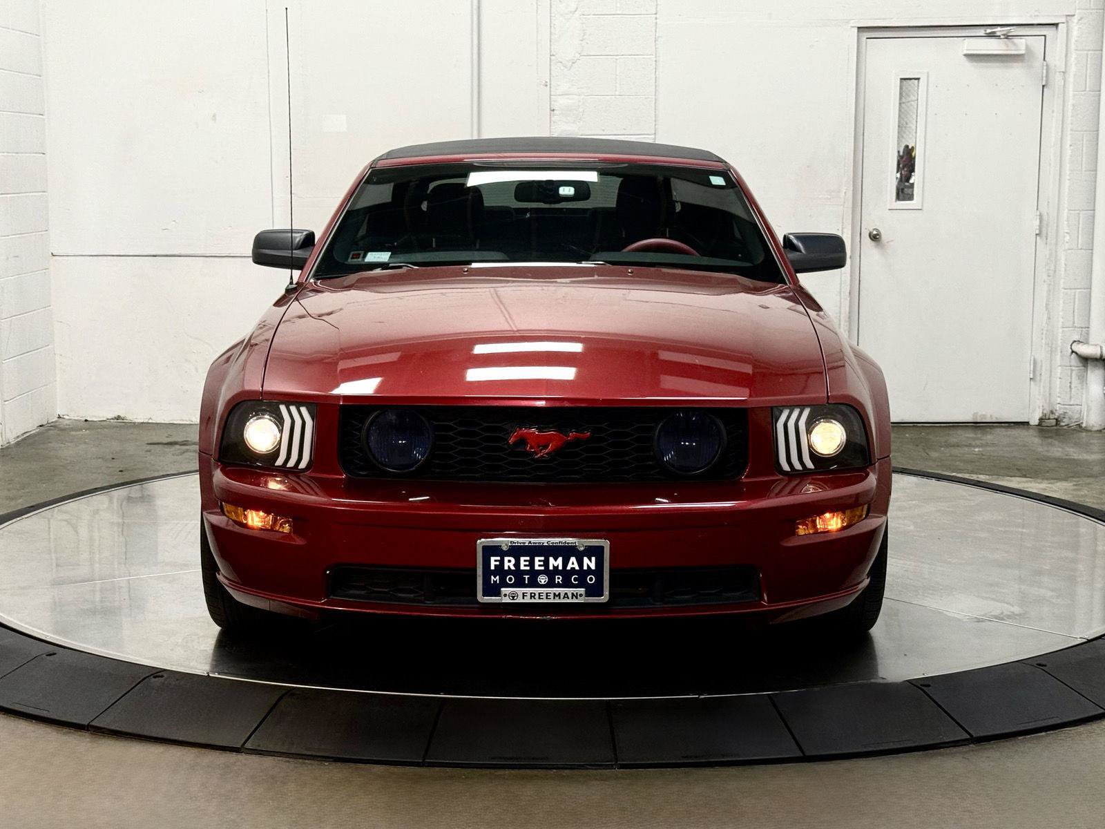 Used 2007 Ford Mustang GT RWD image 13