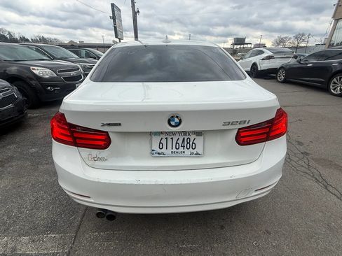 Used 2014 BMW 328i xDrive Sedan AWD/4WD image 14