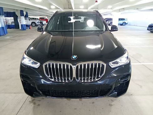 Used 2023 BMW X5 xDrive40i w/ M Sport Package AWD/4WD image 3