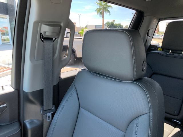 New 2026 GMC Sierra 2500 SLT w/ SLT Convenience Package AWD/4WD image 27