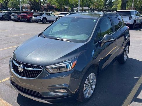 Used 2017 Buick Encore Essence AWD/4WD image 1