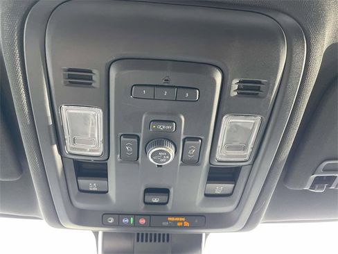 Certified 2024 Chevrolet Suburban RST w/ Luxury Package image 35