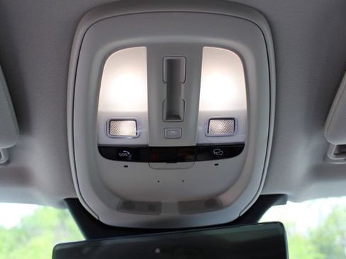 New 2026 Volvo XC90 B5 Core AWD/4WD image 35
