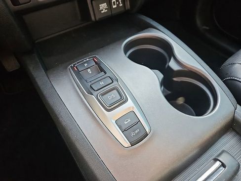 Used 2023 Honda Ridgeline RTL image 17