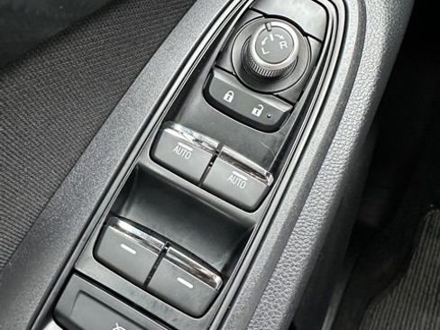 Used 2023 Subaru Ascent Premium w/ Convenience Package image 17