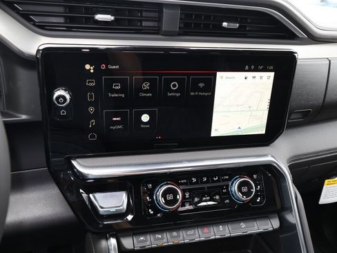 New 2026 GMC Sierra 1500 Denali w/ Technology Package AWD/4WD image 15