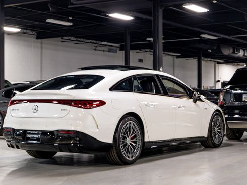 Used 2023 Mercedes-Benz EQS AMG 4MATIC w/ Trim Level Package image 15