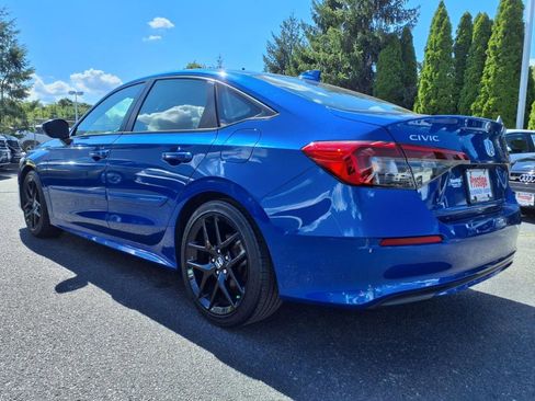 Used 2022 Honda Civic Sport image 4