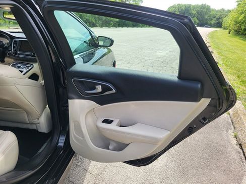 Used 2015 Chrysler 200 C w/ Navigation & Sound Group I FWD image 27