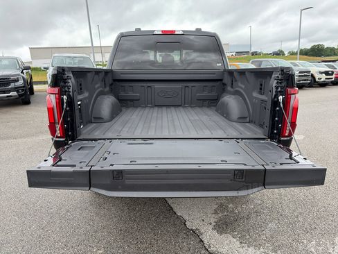 New 2025 Ford F150 King Ranch w/ FX4 Off-Road Package AWD/4WD image 18