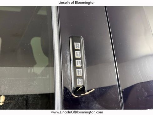 Used 2021 Ford F250 Platinum w/ FX4 Off-Road Package image 16