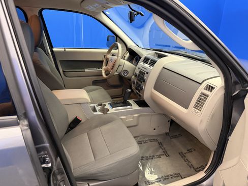 Used 2010 Ford Escape XLT FWD image 23