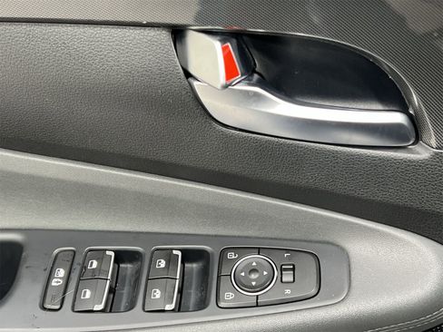 Used 2023 Hyundai Santa Fe SEL image 13