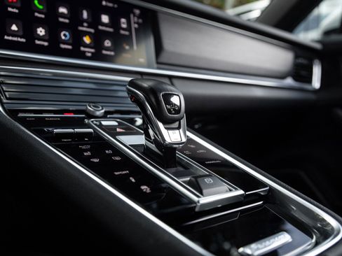 Certified 2023 Porsche Panamera 4 Platinum Edition AWD/4WD image 27