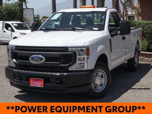 Used 2021 Ford F250 XL w/ Power Equipment Group RWD image 4