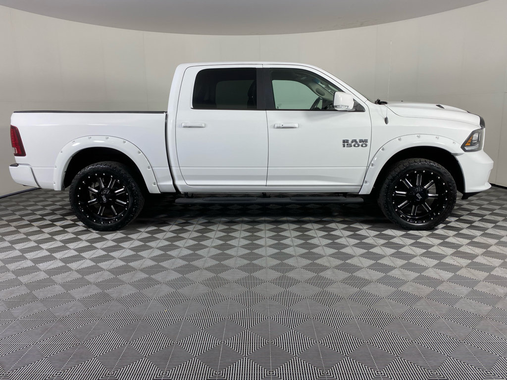 Used 2018 RAM 1500 Sport w/ Convenience Group AWD/4WD image 14