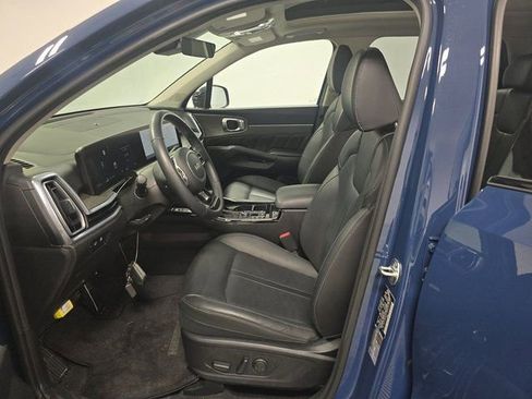 Used 2024 Kia Sorento SX image 9