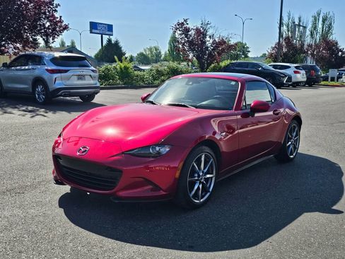 Used 2022 MAZDA MX-5 Miata RF Grand Touring w/ Weather Package RWD image 3