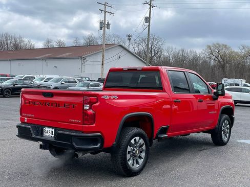 Used 2025 Chevrolet Silverado 2500 Custom w/ Custom Value Package AWD/4WD image 11