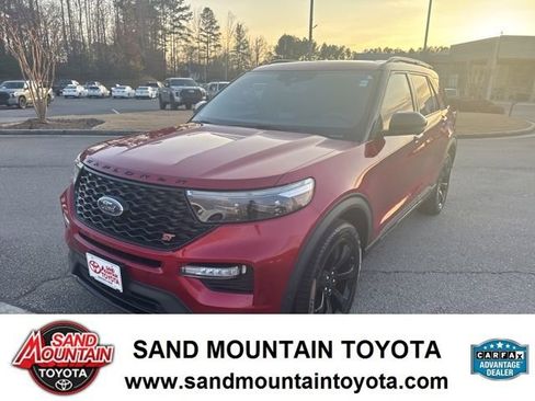 Used 2020 Ford Explorer ST w/ ST Street Pack image 7