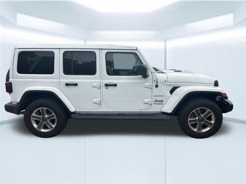 Used 2021 Jeep Wrangler Unlimited Sahara AWD/4WD image 2