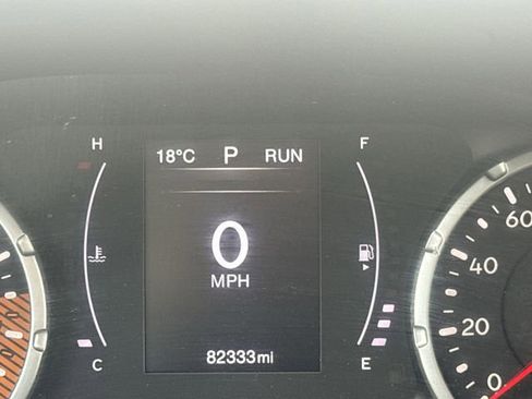 Used 2020 Jeep Renegade Altitude FWD image 14