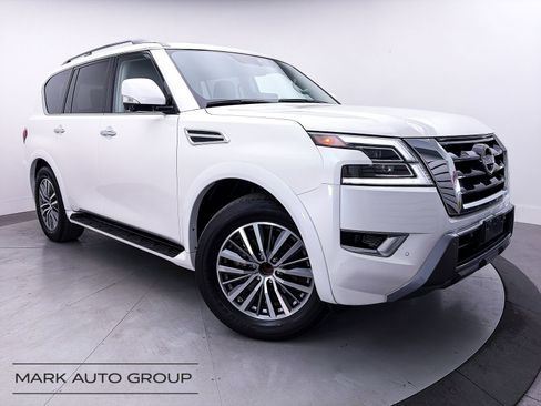 Used 2023 Nissan Armada SL RWD image 1