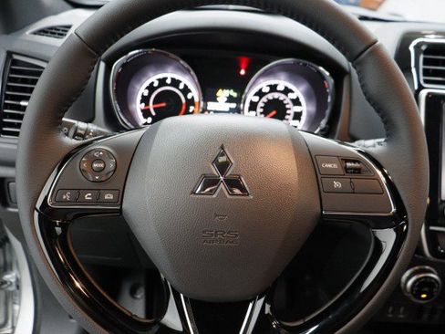 New 2026 Mitsubishi Outlander Sport SEL AWD/4WD image 8