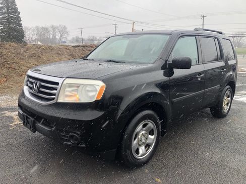 Used 2014 Honda Pilot LX image 2