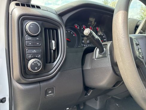 Used 2024 Chevrolet Silverado 1500 Custom Trail Boss image 22