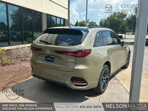 Certified 2025 MAZDA CX-70 3.3 Turbo S w/ Premium Package AWD/4WD image 3