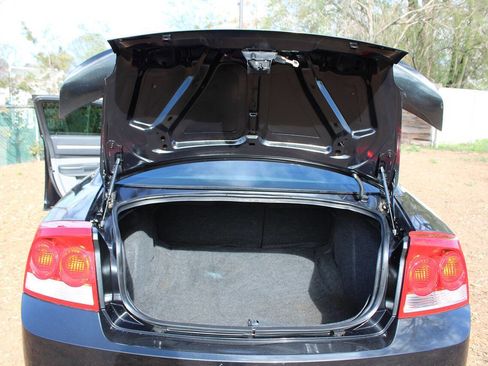 Used 2009 Dodge Charger SXT image 29