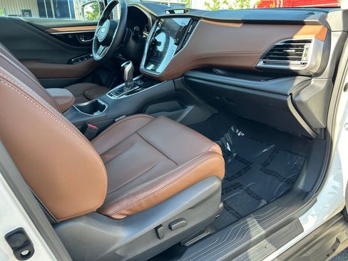 Used 2025 Subaru Outback Touring XT w/ Popular Package #2 image 26